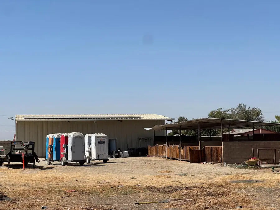 0 520-111-36-00-5, Delano, CA 93215 - #3