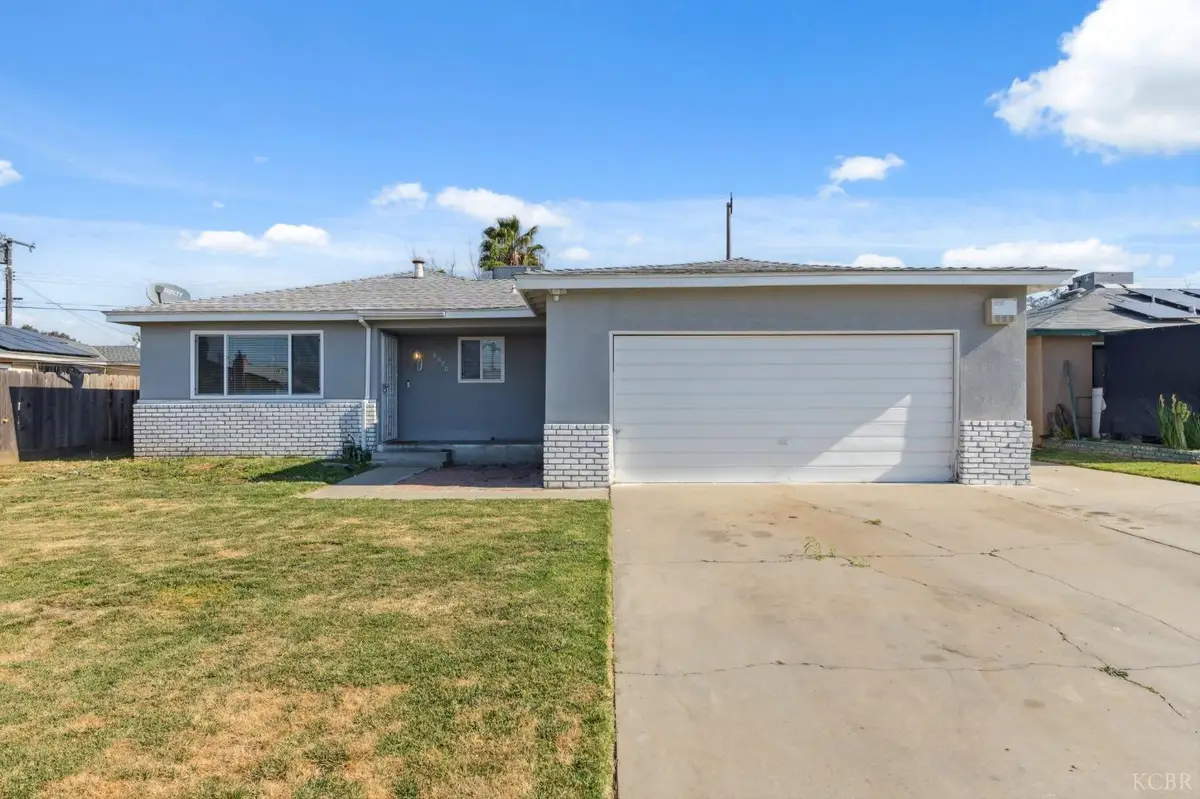 8620 La Vaca Way, Hanford, CA 93230 - #1