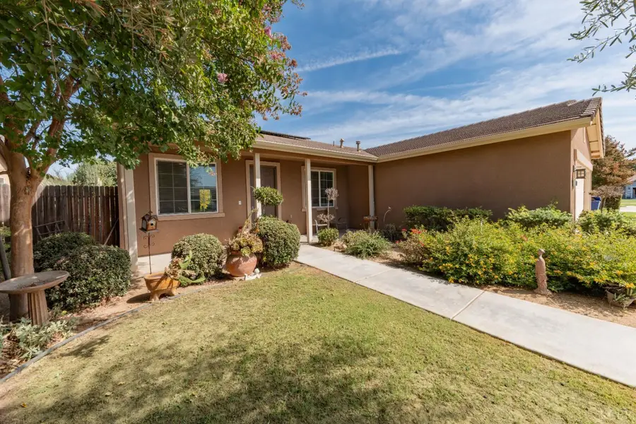 10606 Bremgarten Court, Bakersfield, CA 93314 - #3