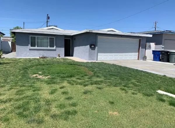 272 E D Street, Lemoore, CA 93245