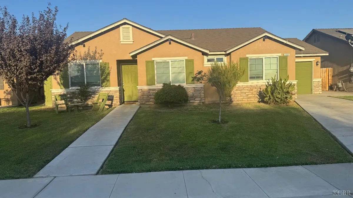 1527 Hume Lake Avenue, Corcoran, CA 93212 - #1