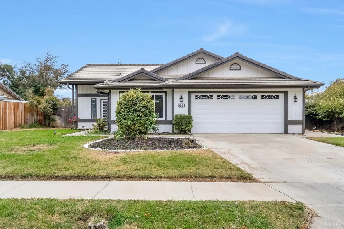 69 Cantebury Drive, Lemoore, CA 93245 - #1