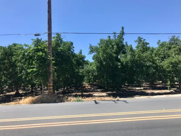 Apn 128-030-056-000, Farmersville, CA 93223