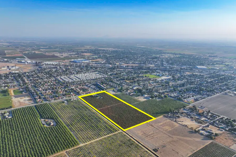 240 Kern Street, Kingsburg, CA 93631 - Image #2