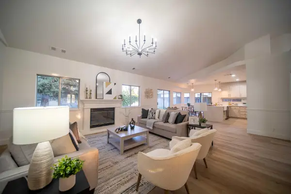 2330 S Stover Street, Visalia, CA 93292