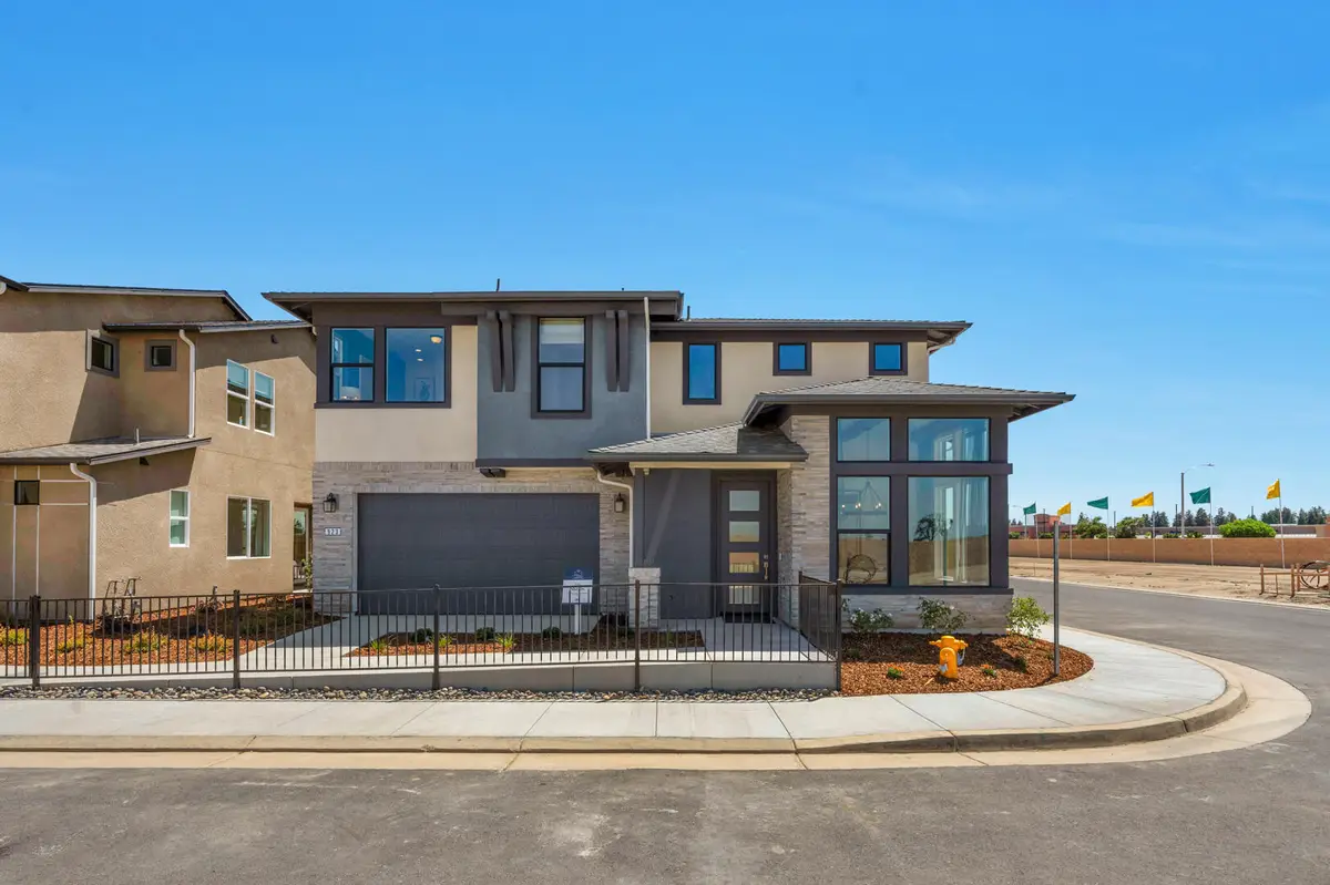 923 Lisbon Avenue, Tulare, CA 93274 - Image #1