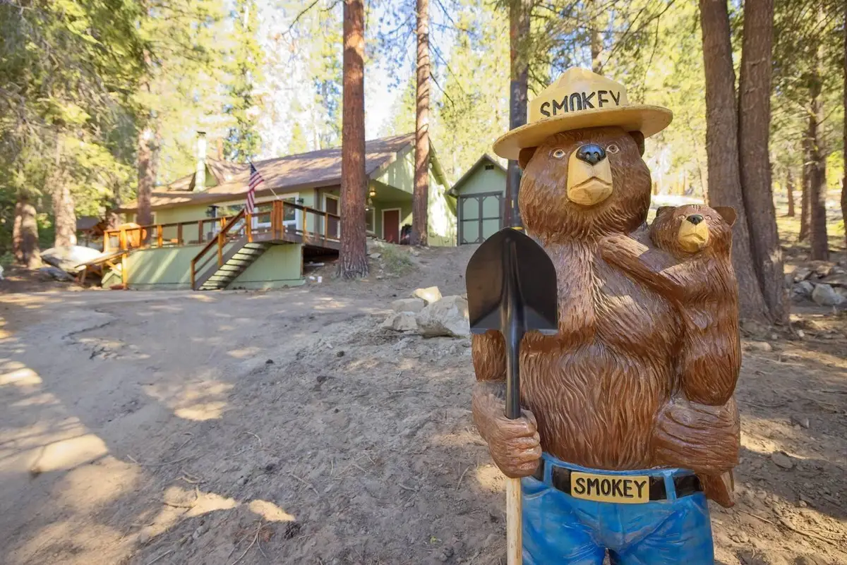 56981 Sequoia Drive, Springville, CA 93265 - Image #1