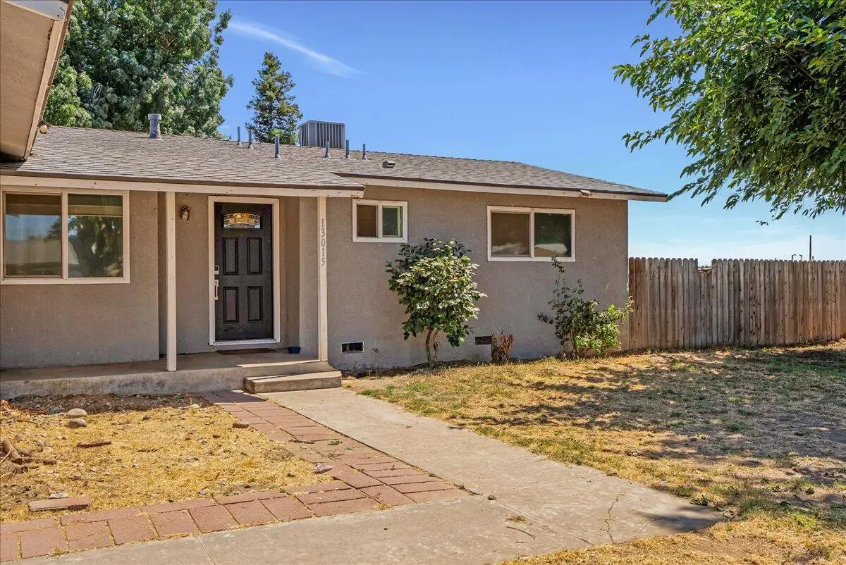 13015 Gregory Avenue, Tulare, CA 93274 - Image #1