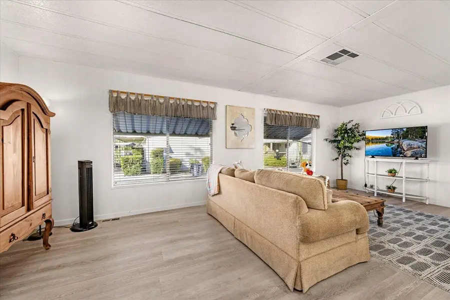 2706 W Ashlan Avenue #323, Fresno, CA 93705 - Image #3