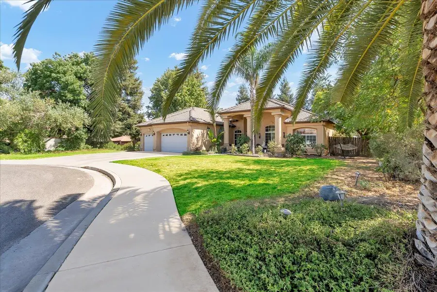 1189 E Fairhaven Court, Porterville, CA 93257 - Image #3