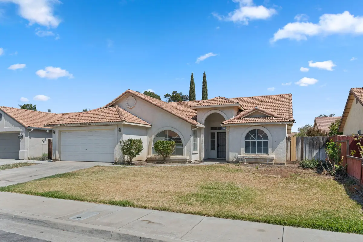 2066 Hastings Drive, Los Banos, CA 93635 - Image #1