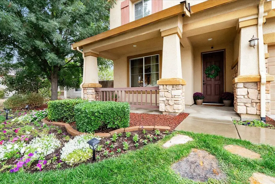 312 Martin Street, Tulare, CA 93274 - Image #3