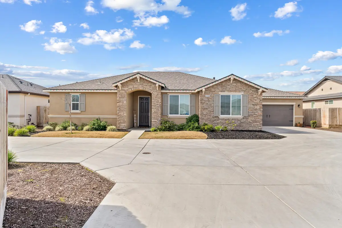 3185 Dorset Street, Tulare, CA 93274 - Image #1