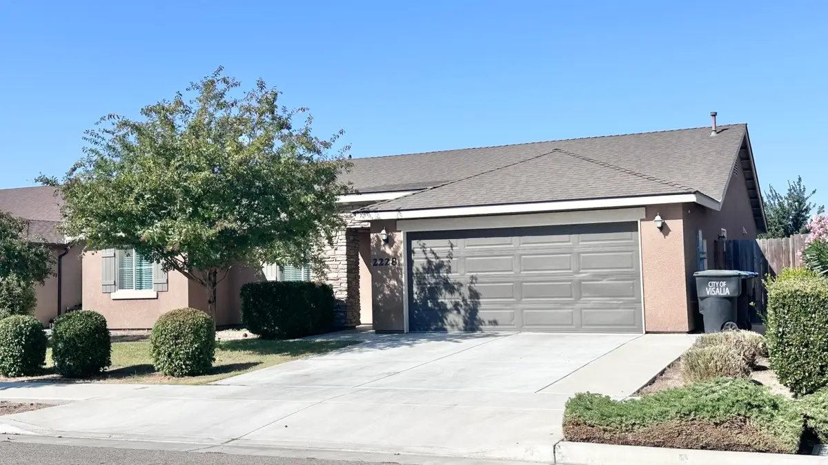 2228 E Four Creeks Avenue, Visalia, CA 93292 - Image #1