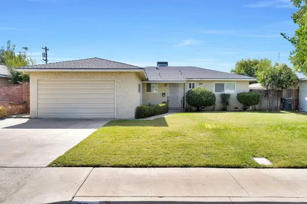 578 W Beverly Drive, Clovis, CA 93612
