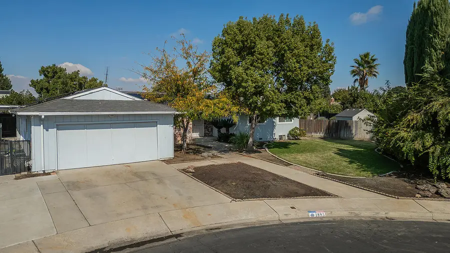 1895 Dennis Avenue, Clovis, CA 93611 - #2