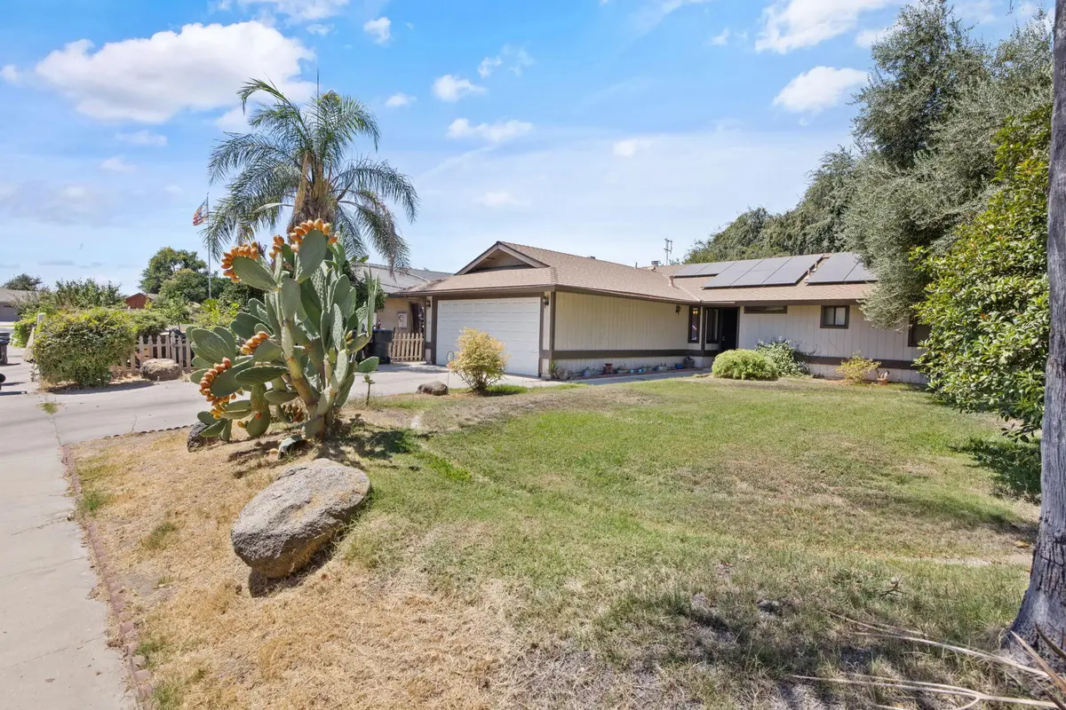 849 S Cindy Street, Visalia, CA 93277 - Image #1