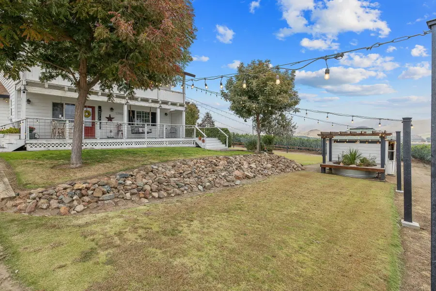 23166 Rd 238, Lindsay, CA 93247 - Image #2