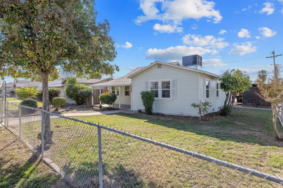 705 S Victoria Street, Tulare, CA 93274 - Image #3