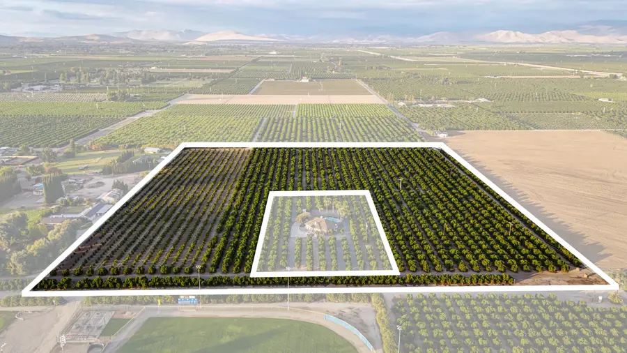 1435 E Palm Drive, Exeter, CA 93221 - #3