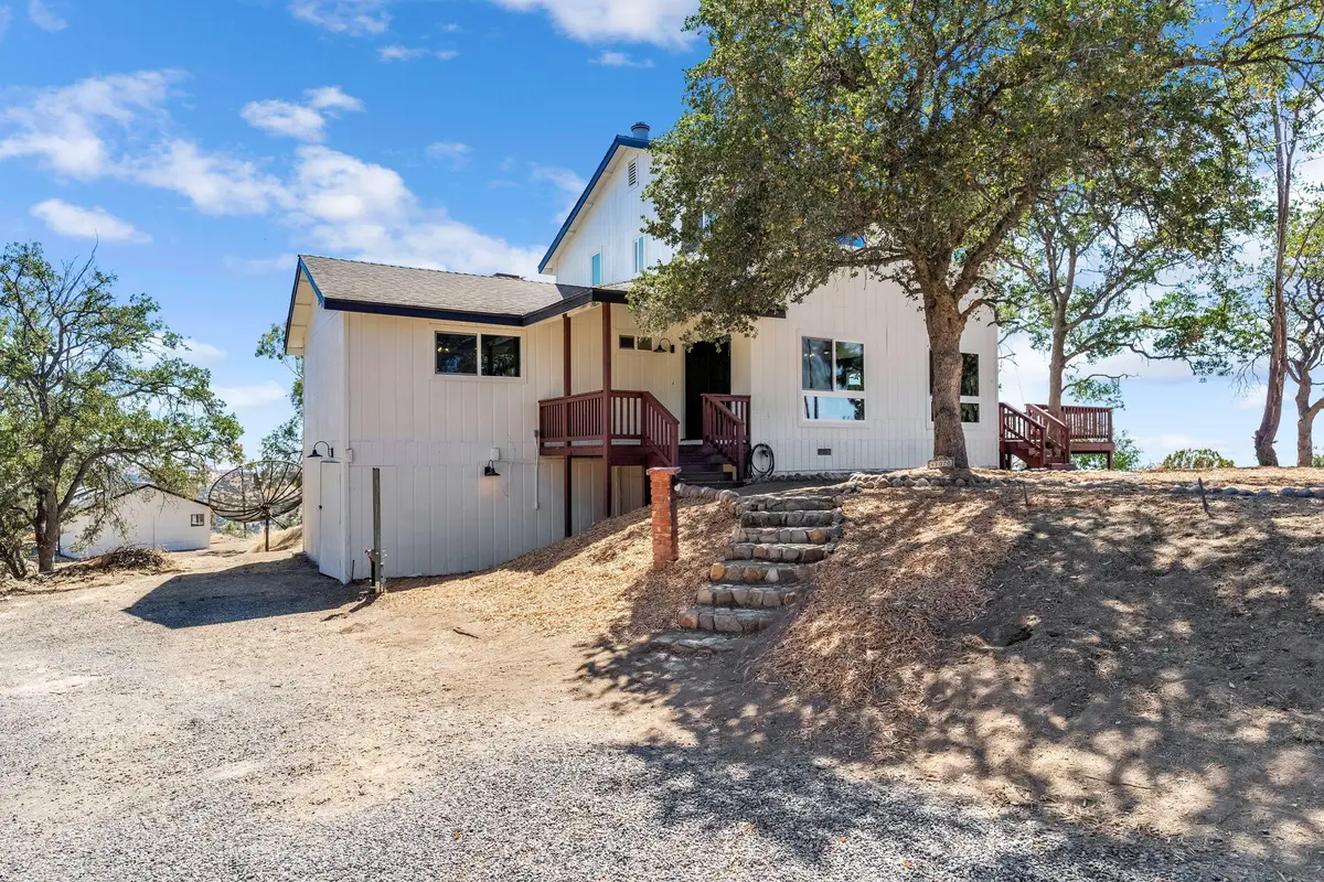 41070 Lilley Mountain Drive, Coarsegold, CA 93614 - #1