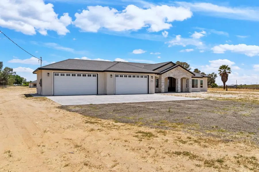 21035 Forest Glen Road, Madera, CA 93638 - Image #3