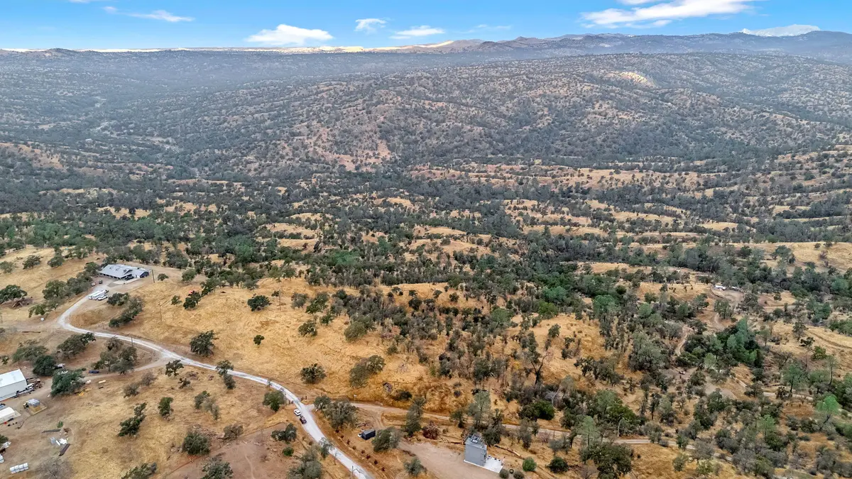 37749 Misty Ridge Road, Raymond, CA 93653 - Image #1