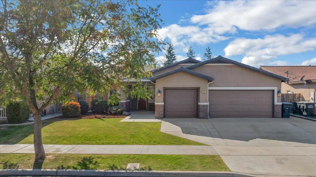 3031 SE La Vida Court, Visalia, CA 93291 - Image #1