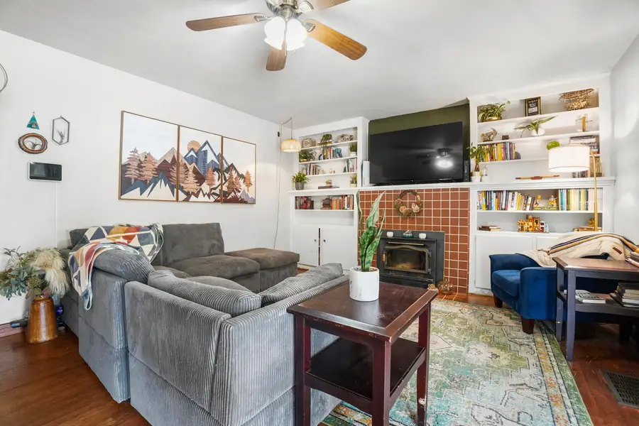 2415 W Vassar Avenue, Visalia, CA 93277 - Image #3