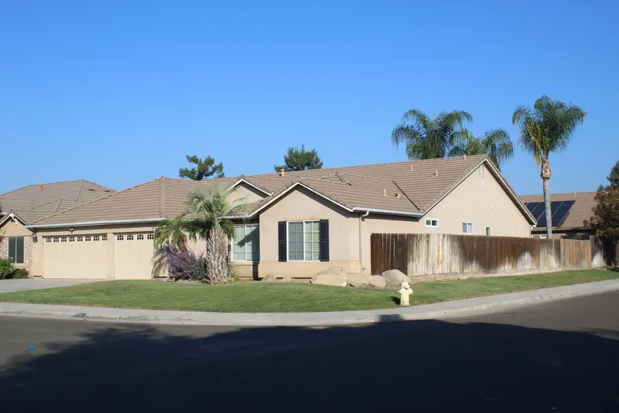 4714 W Ashland Avenue, Visalia, CA 93277 - Image #2
