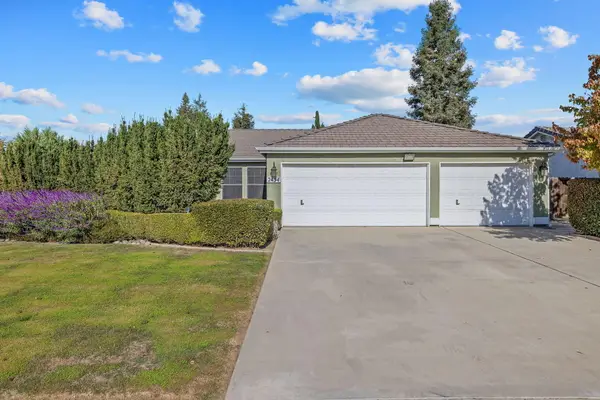 2434 W Buena Vista Avenue, Visalia, CA 93291