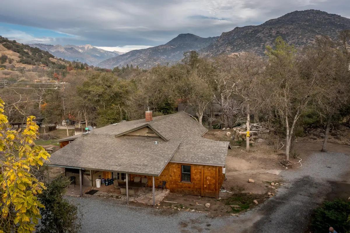 43307 Sierra Drive, Three Rivers, CA 93271 - Image #1