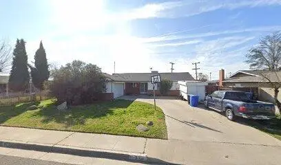 339 W Spring Lane, Lemoore, CA 93245 - Image #1