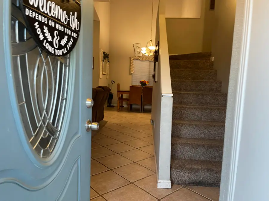 843 N Milner Street, Tulare, CA 93274 - Image #3