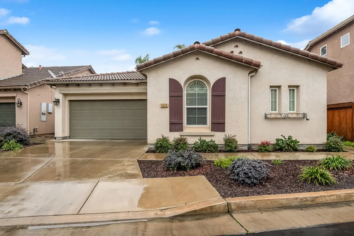 1426 N Siena Street, Visalia, CA 93291 - Image #1
