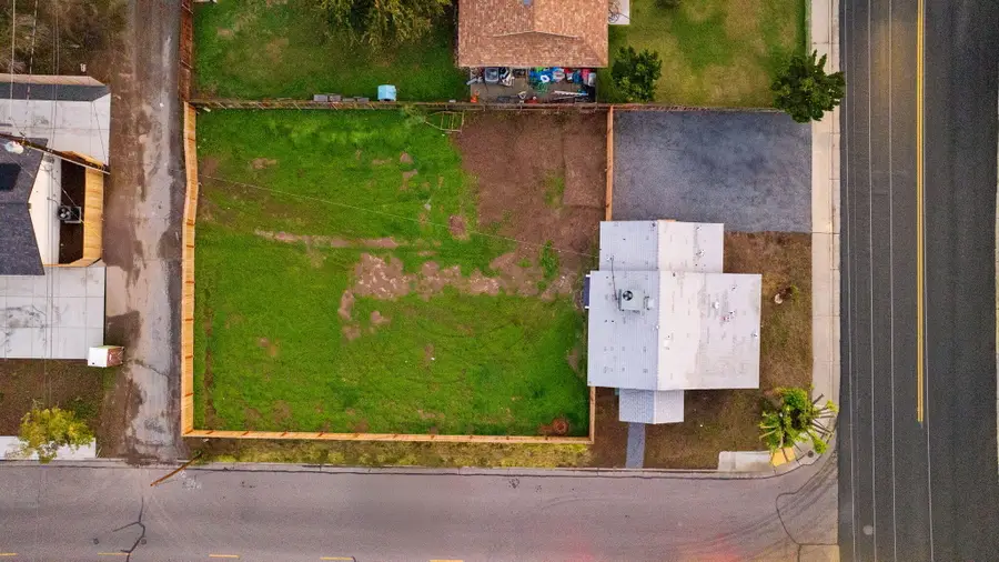 1175 W Maple Street, Exeter, CA 93221 - Image #2