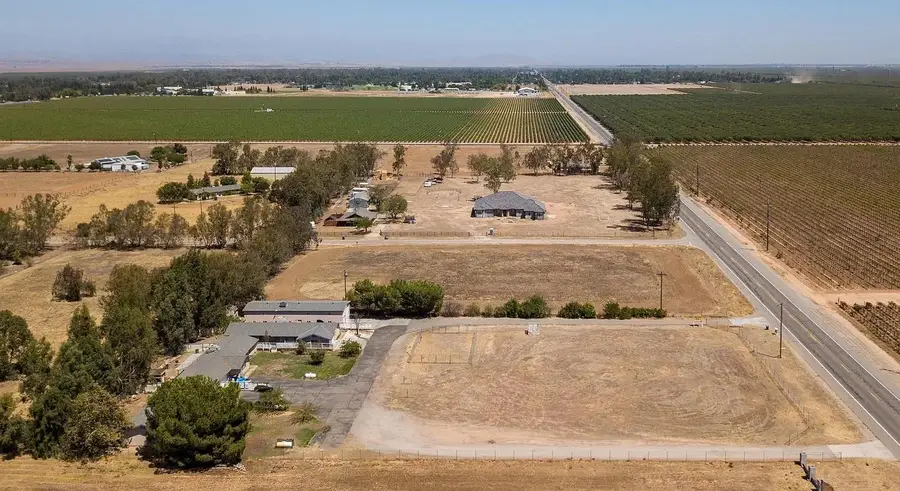 34681 Ave 12, Madera, CA 93636 - Image #2