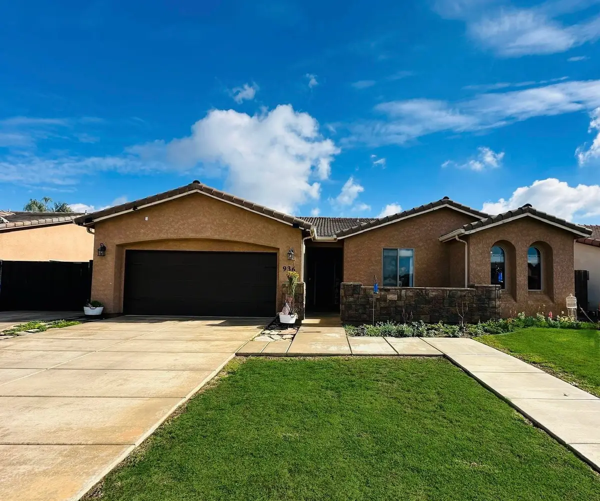 936 N Red Oak Street, Porterville, CA 93257 - Image #1