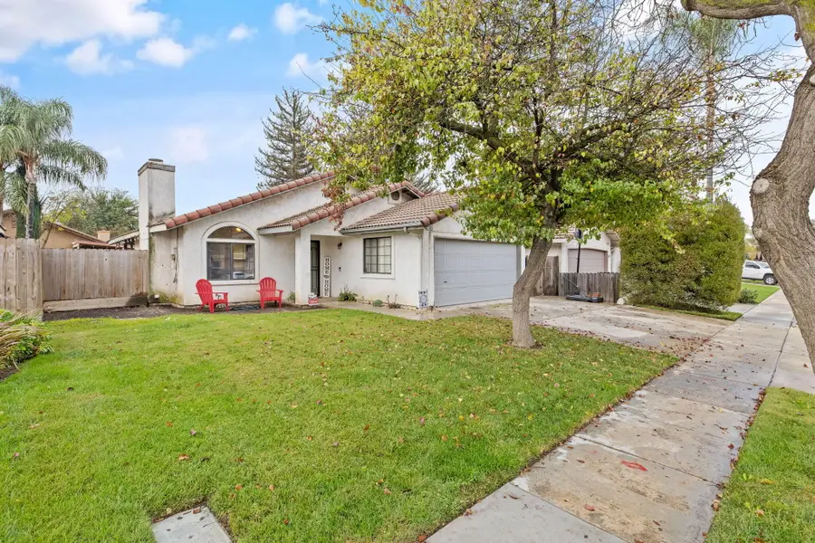 1903 Henshaw Avenue, Tulare, CA 93274 - Image #3