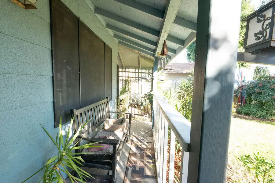 1534 W Canary Drive, Visalia, CA 93291 - Image #2