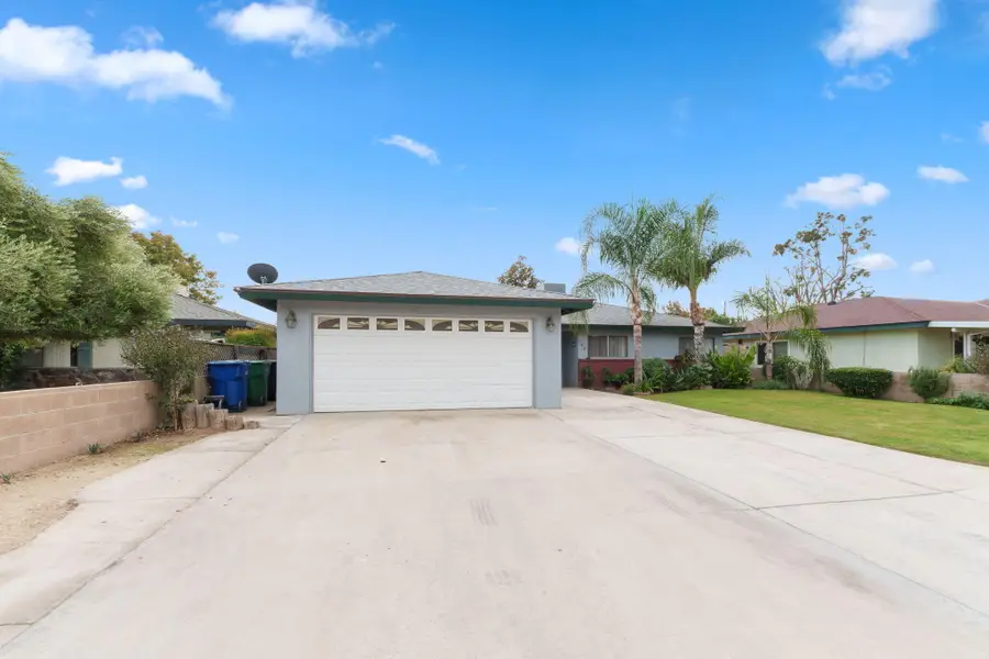 365 Redwood Drive, Shafter, CA 93263 - Image #3