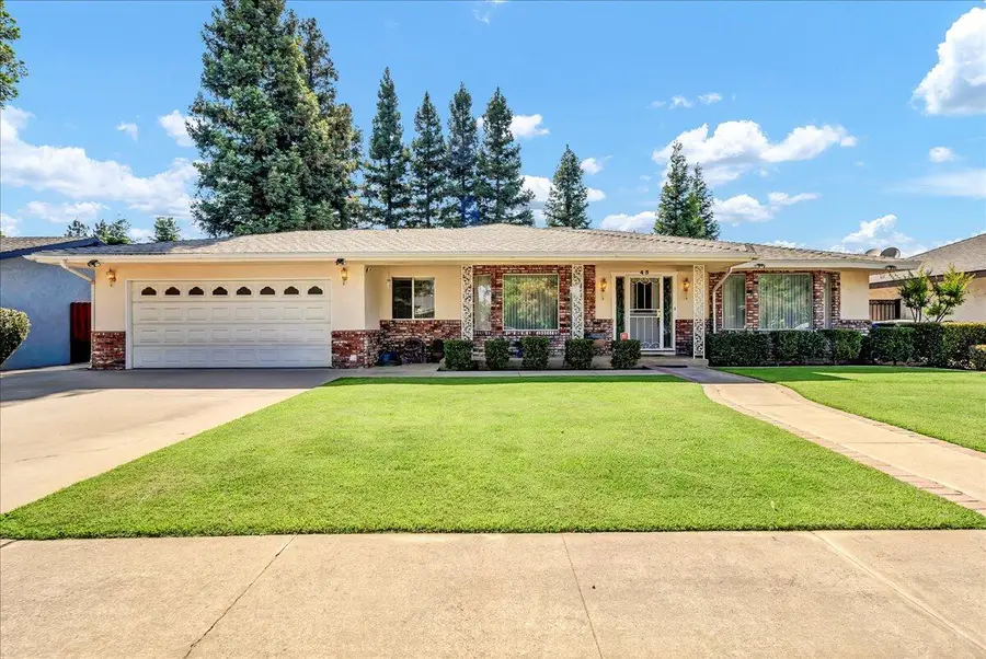 45 Lyon Avenue, Sanger, CA 93657 - Image #2