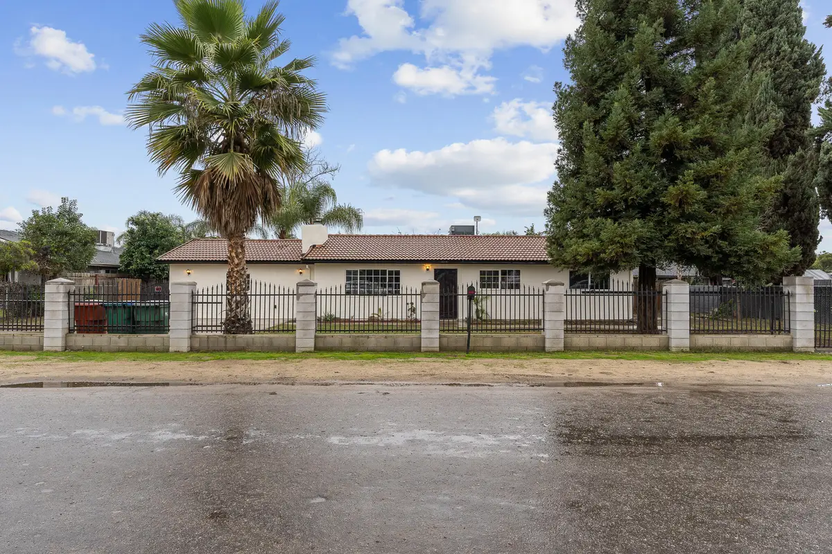 25681 Hypericum Street, Visalia, CA 93292 - Image #1
