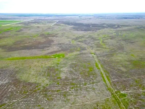 Garces Hwy Highway, Delano, CA 93215