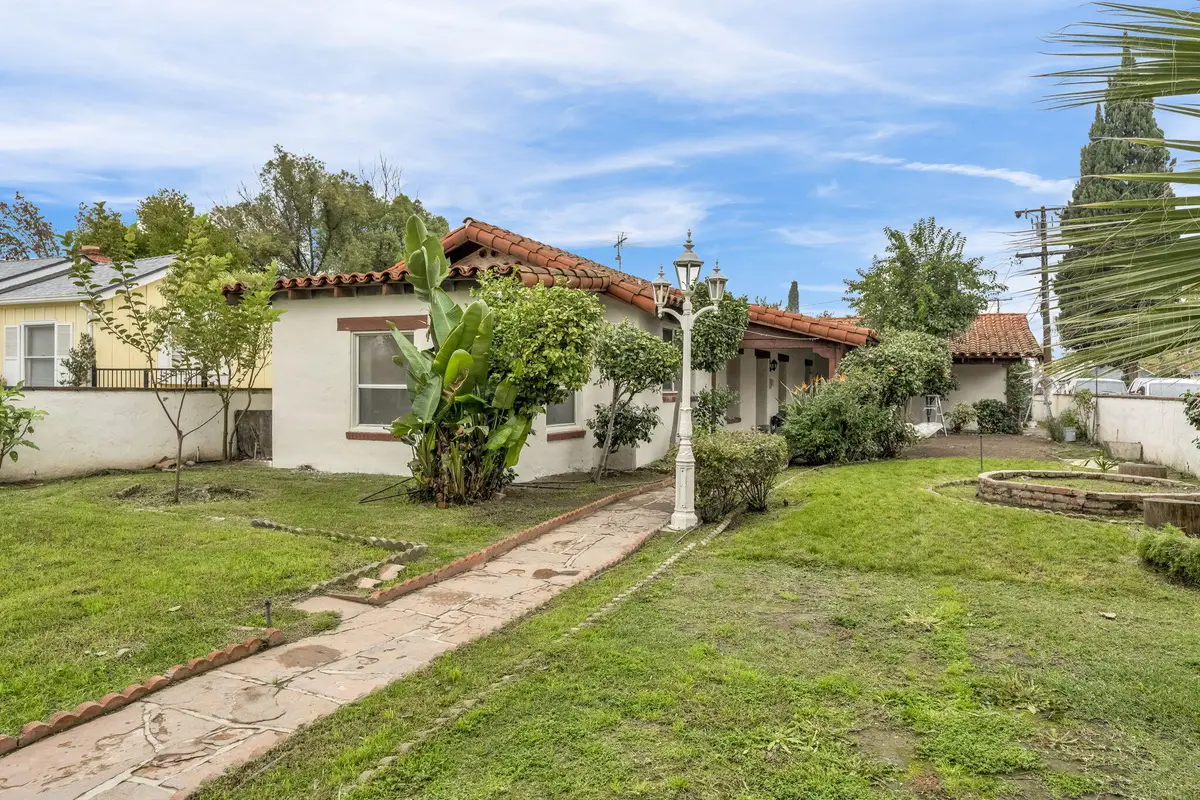 815 W Yosemite Avenue, Madera, CA 93637 - #1