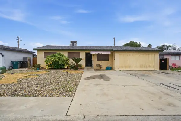 1214 S Spruce Street, Tulare, CA 93274
