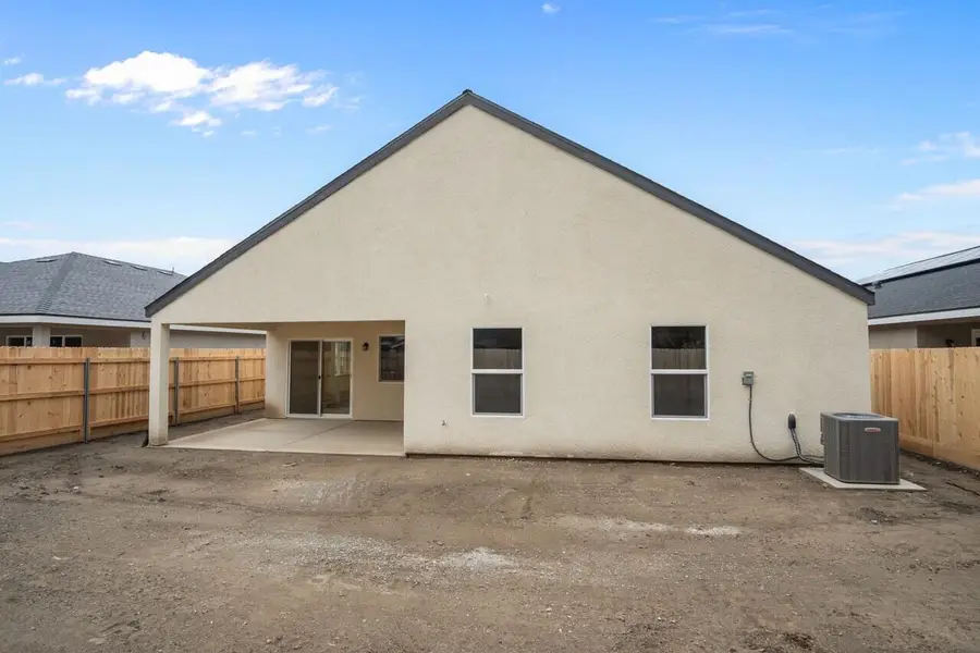 1354 N Camelot Street #Brs 25, Porterville, CA 93257 - Image #3