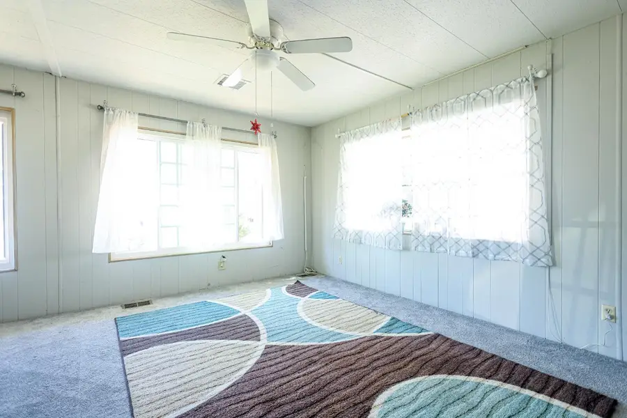 1300 W Olson Avenue #61, Reedley, CA 93654 - Image #3