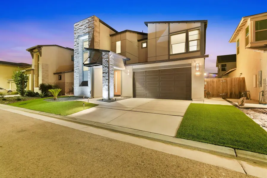 3346 W Good Avenue, Visalia, CA 93277 - Image #2