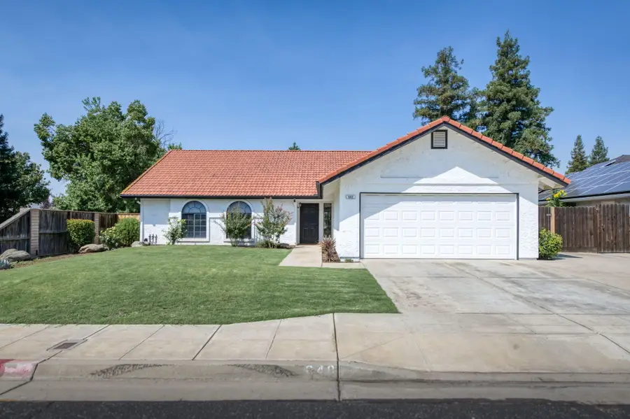 640 N Renn Avenue, Clovis, CA 93611 - Image #3